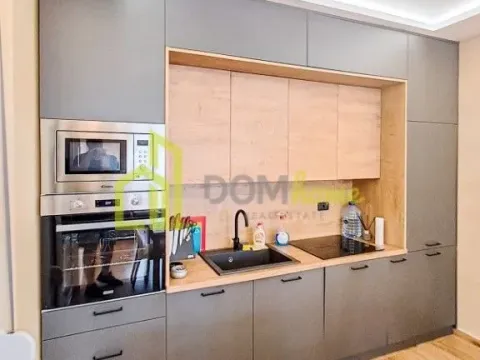 Prodaja, kuća, 168m², Ulcinj, Crna Gora - image 9