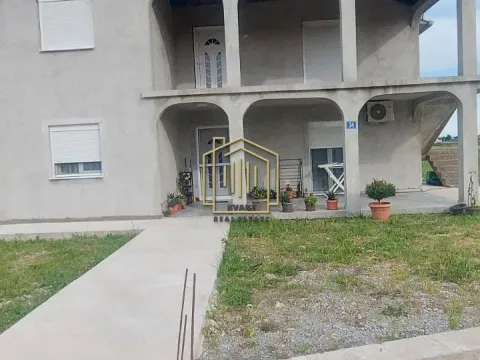 House for Sale, 220m2, Cijevna, Podgorica