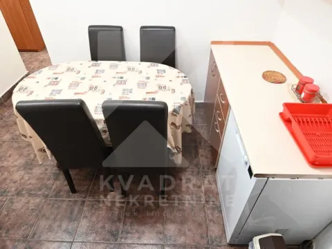 Izdavanje, dvosoban stan, 68m², Centar, Podgorica - image 3