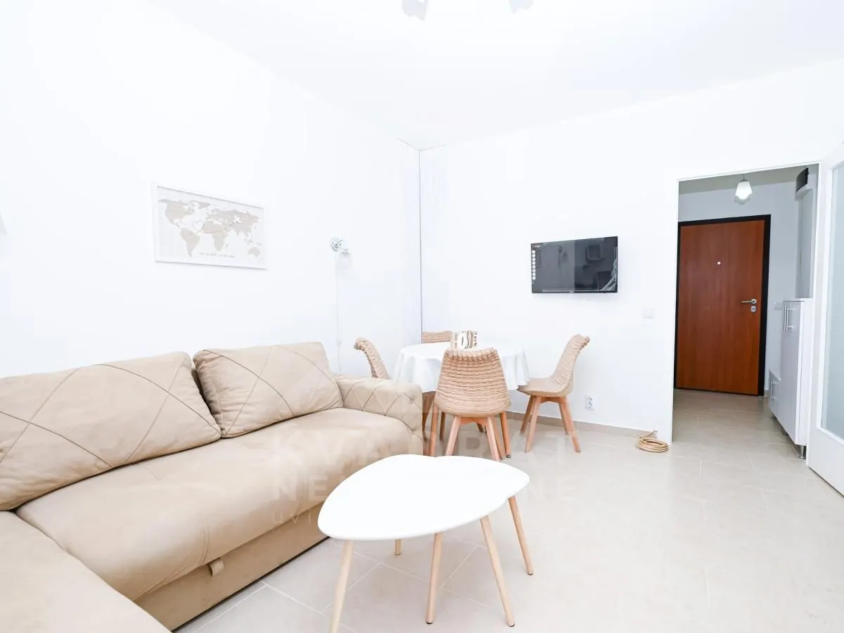 Prodaja, garsonjera, 24m², Autobuska stanica, Podgorica