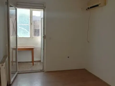 Prodaja, jednosoban stan, 31m², Grbavica, Novi Sad Sve Podlokacije - image 8