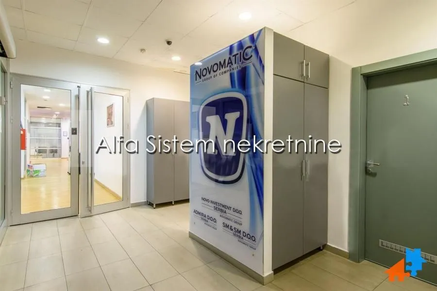Rent, office space, 335m², Bezanijska Kosa 1, Bežanijska Kosa Sve Podlokacije
