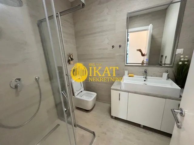 Izdavanje, dvosoban stan, 60m², Lion, Zvezdara Sve Podlokacije