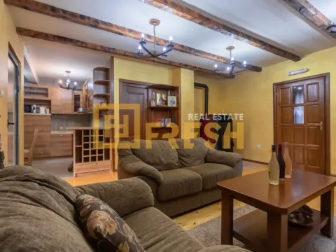 Prodaja, kuća, 300m², Žabljak, Crna Gora - image 2