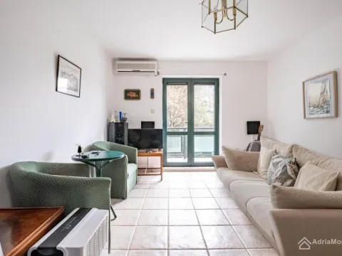 Prodaja, dvosoban stan, 44m², Ljuta, Kotor - image 2
