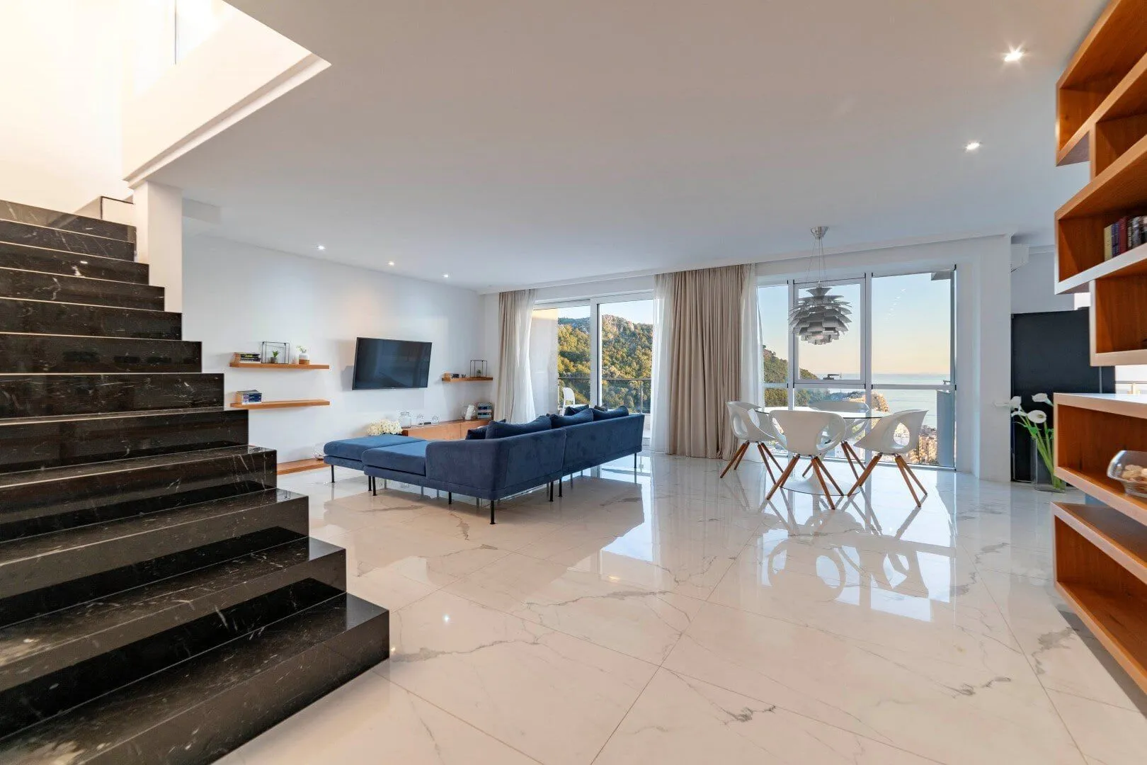 Sale, three bedroom apartment, 149m², Rafailovići, Budva