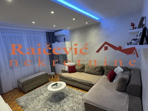 Prodaja, dvosoban stan, 67m², Zvezdara Sve Podlokacije, Beograd