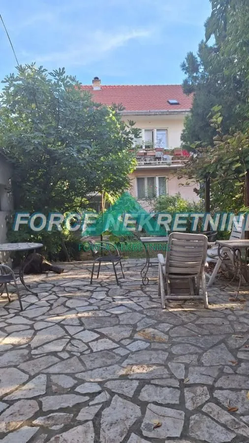 Sale, four bedroom apartment, 104m², Voždovac Sve Podlokacije, Beograd