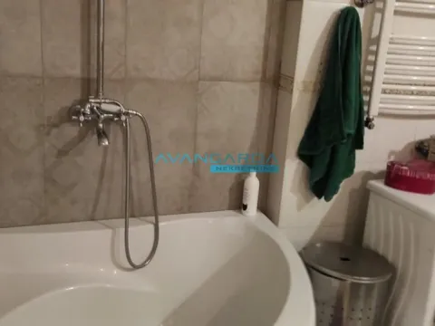 Izdavanje, stan, 144m², Palilula Sve Podlokacije, Beograd - image 12