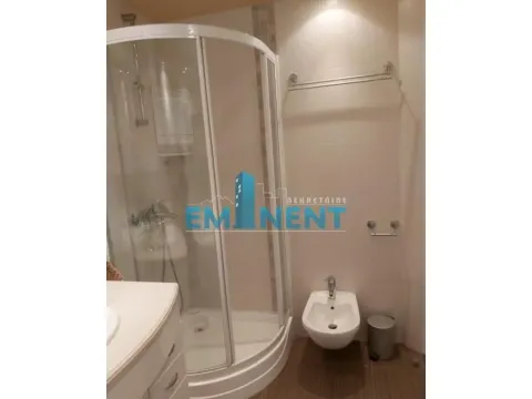 Izdavanje, trosoban stan, 96m², Novi Beograd Blok 29, Novi Beograd Sve Podlokacije - image 12