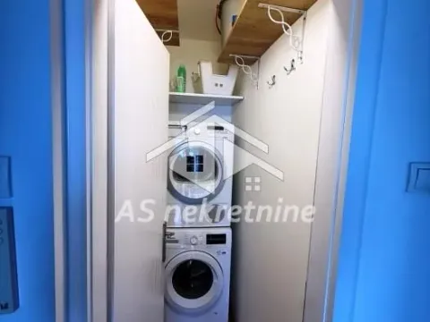 Izdavanje, trosoban stan, 70m², Novi Beograd Blok 1 Fontana, Novi Beograd Sve Podlokacije - image 14