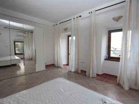 Sale, house, 220m², Prčanj, Kotor - image 7