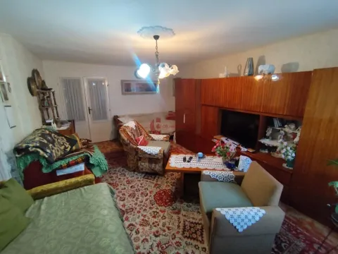 Sale, house, 100m², Mali Radanovac, Subotica - image 5