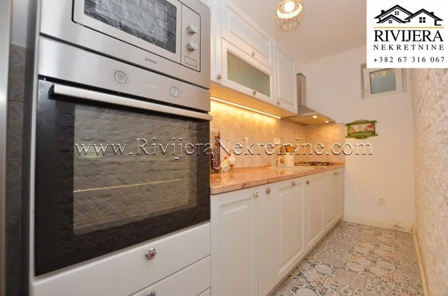 Prodaja, jednosoban stan, 80m², Kumbor, Herceg Novi