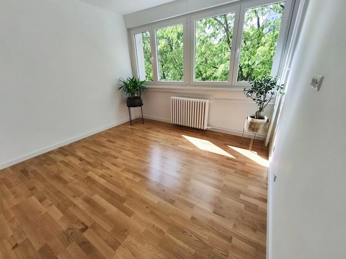 Prodaja, trosoban stan, 54m², Zemun Save Kovačevića, Zemun Sve Podlokacije