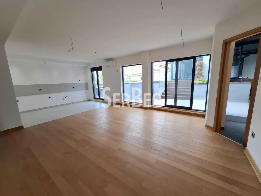 Prodaja, četvorosoban stan, 240m², Adamovićevo Naselje, Novi Sad Sve Podlokacije