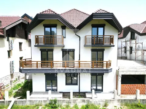 Prodaja, stan, 46m², Centar, Kolašin - image 12