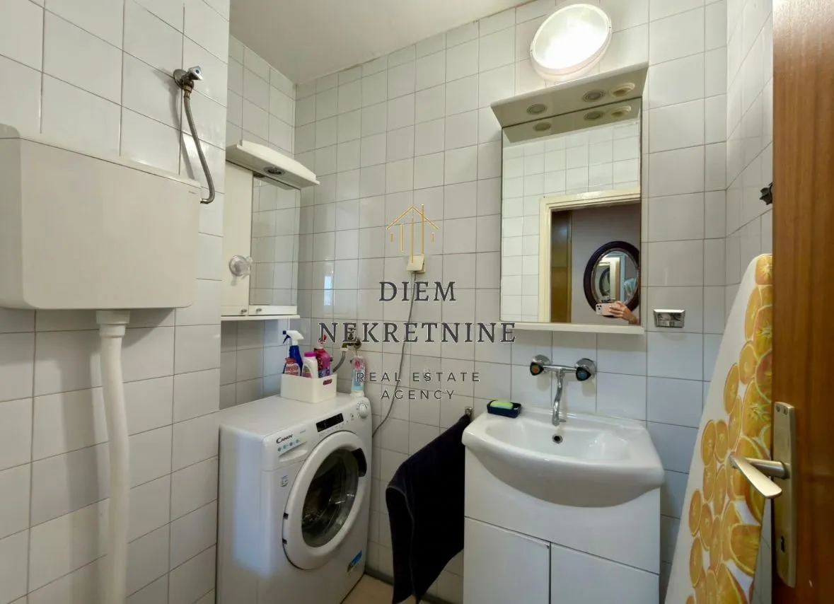 Rent, two bedroom apartment, 85m², Centar, Bar