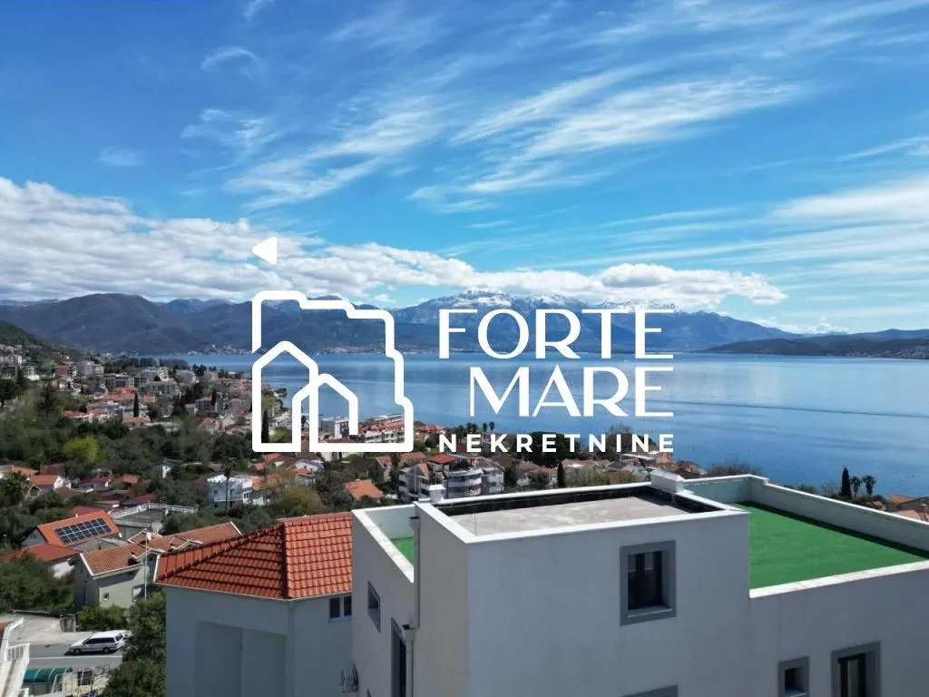 Prodaja, dvosoban stan, 124m², Đenovići, Herceg Novi