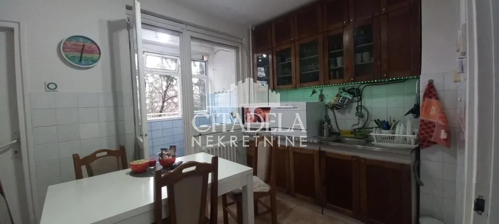 Prodaja, dvosoban stan, 56m², Čukarica, Beograd