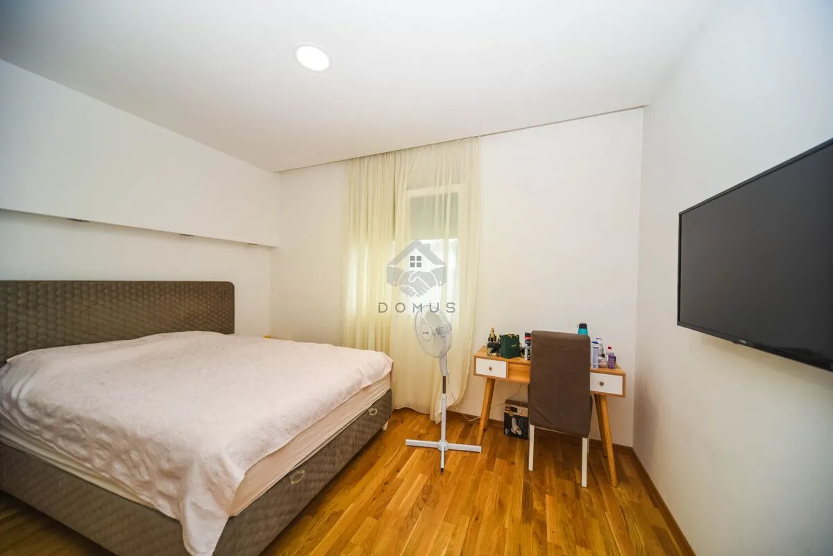 Rent, house, 135m², Murtovina, Podgorica