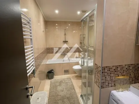 Izdavanje, trosoban stan, 105m², Adamovićevo Naselje, Novi Sad Sve Podlokacije - image 9