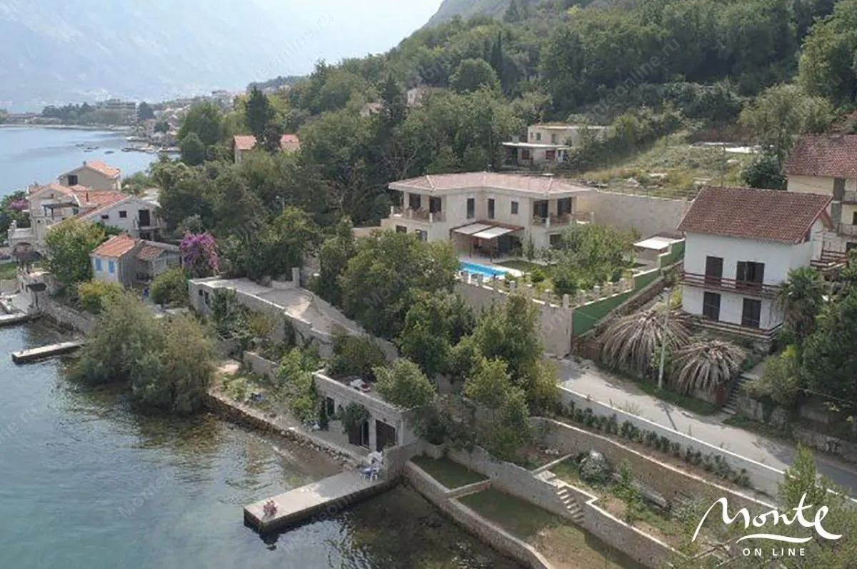 Prodaja, kuća, 372m², Stoliv, Kotor
