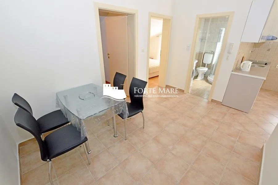 Prodaja, dvosoban stan, 46m², Đenovići, Herceg Novi
