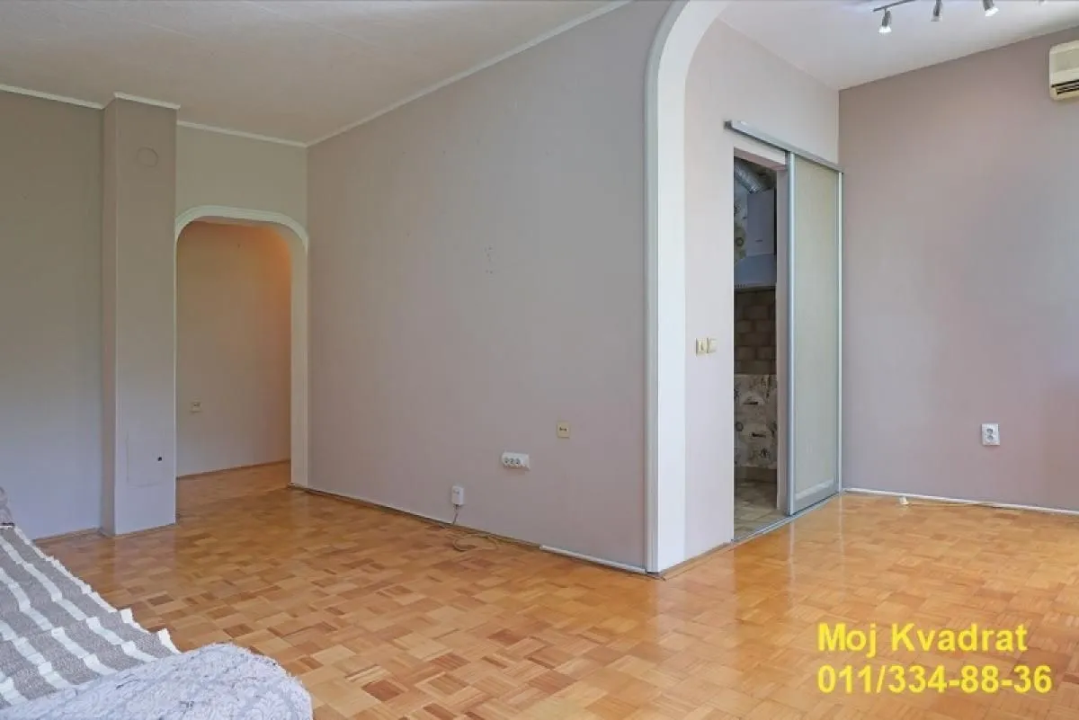 Prodaja, dvosoban stan, 60m², Miljakovac, Rakovica