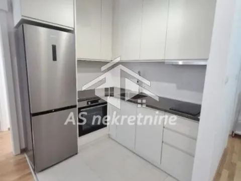 Izdavanje, trosoban stan, 54m², Čukarica, Beograd - image 4