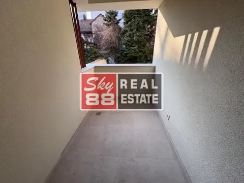 Izdavanje, četvorosoban stan, 148m², Kalenić Pijaca, Vračar Sve Podlokacije - image 14