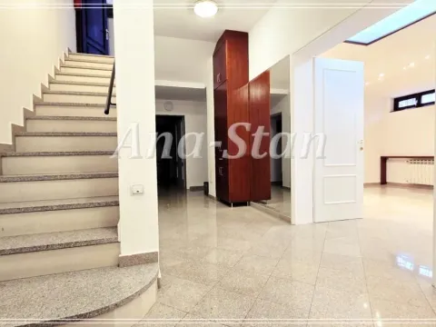 Rent, house, 290m², Voždovac Sve Podlokacije, Beograd - image 27