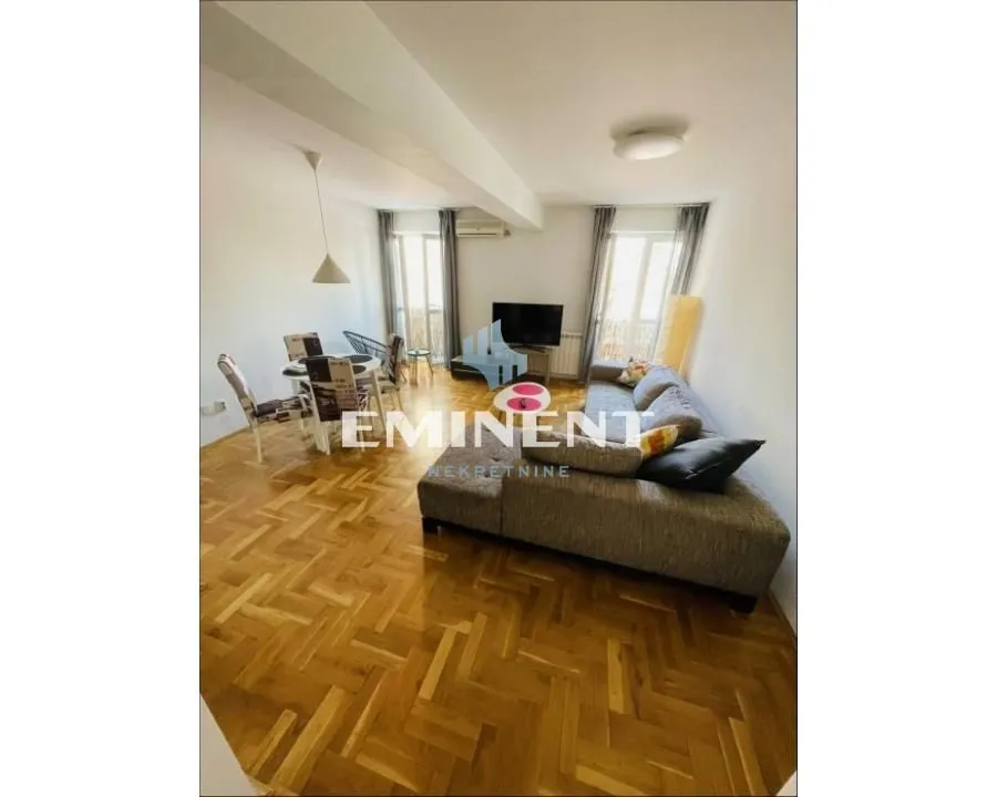 Izdavanje, trosoban stan, 61m², Lekino Brdo, Voždovac Sve Podlokacije