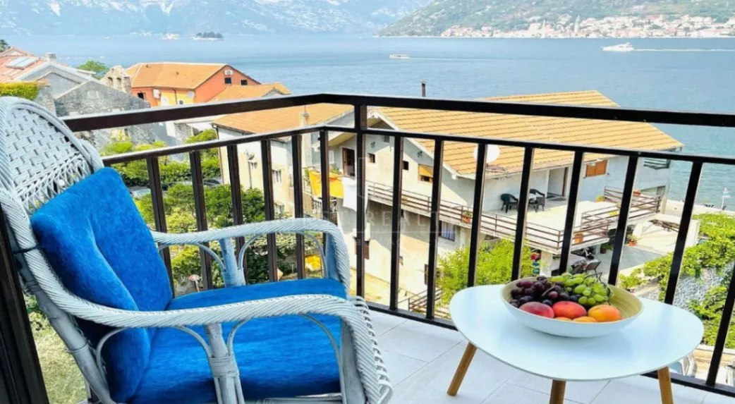Prodaja, jednosoban stan, 60m², Stoliv, Kotor