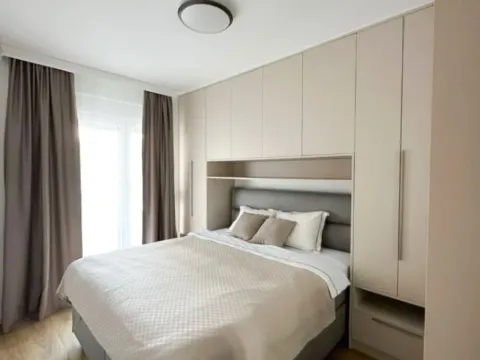 Rent, two bedroom apartment, 64m², Cetinje, Crna Gora - image 5