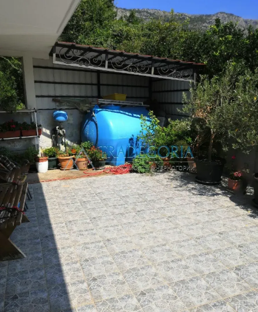 Prodaja, kuća, 350m², Bar, Crna Gora
