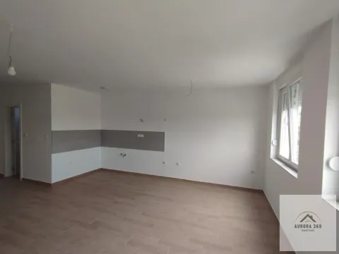 Prodaja, trosoban stan, 74m², Veternik, Novi Sad Sve Podlokacije - image 11