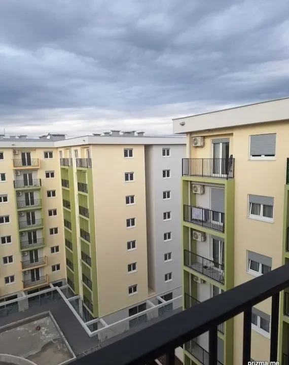 Prodaja, jednosoban stan, 39m², Pobrežje, Podgorica