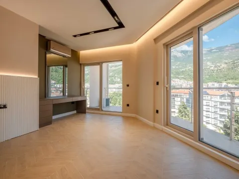 Sale, three bedroom apartment, 450m², Budva, Crna Gora - image 13