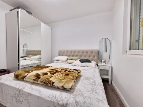 Prodaja, kuća, 250m², Budva, Crna Gora - image 15