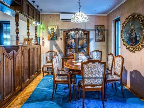 Prodaja, kuća, 280m², Ibričevina, Podgorica - image 10