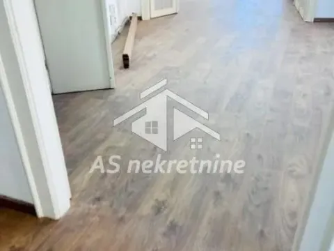 Izdavanje, četvorosoban stan, 107m², Stari Grad, Beograd - image 5