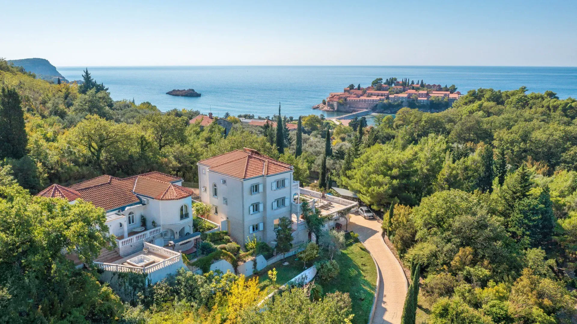 Sale, house, 485m², Sveti Stefan, Budva