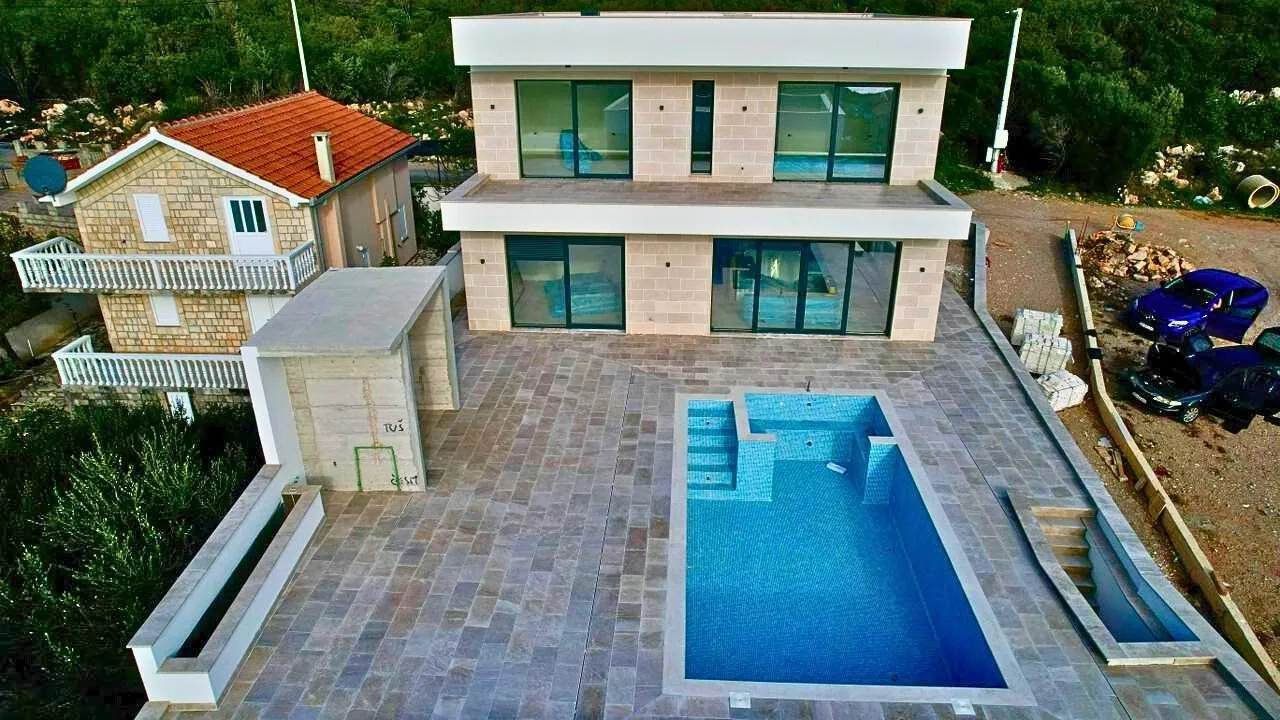 Sale, house, 250m², Krimovica, Kotor