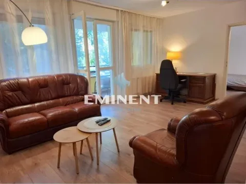 Rent, four bedroom apartment, 80m², Stari Grad, Beograd