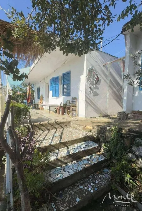Sale, house, 124m², Šušanj, Bar