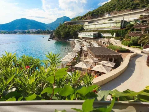 Prodaja, jednosoban stan, 107m², Budva, Crna Gora - image 16