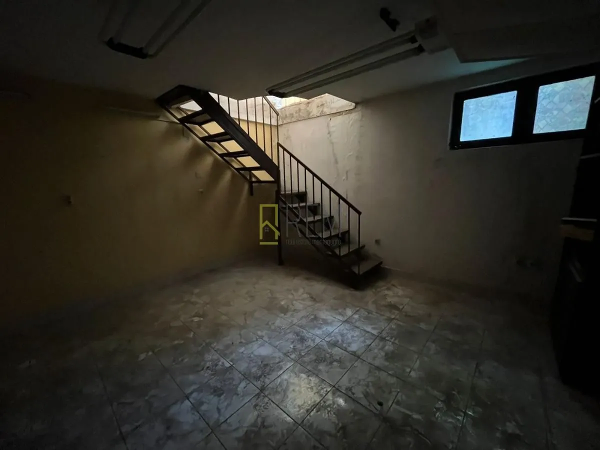 Sale, office space, 48m², Lepa Kata, Podgorica