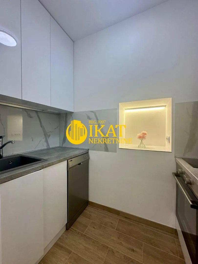 Sale, two bedroom apartment, 49m², Slavija, Vračar Sve Podlokacije