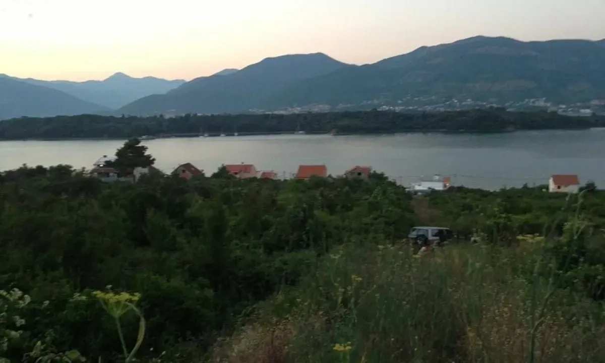 Prodaja, plac, 4300m², Đuraševići, Tivat